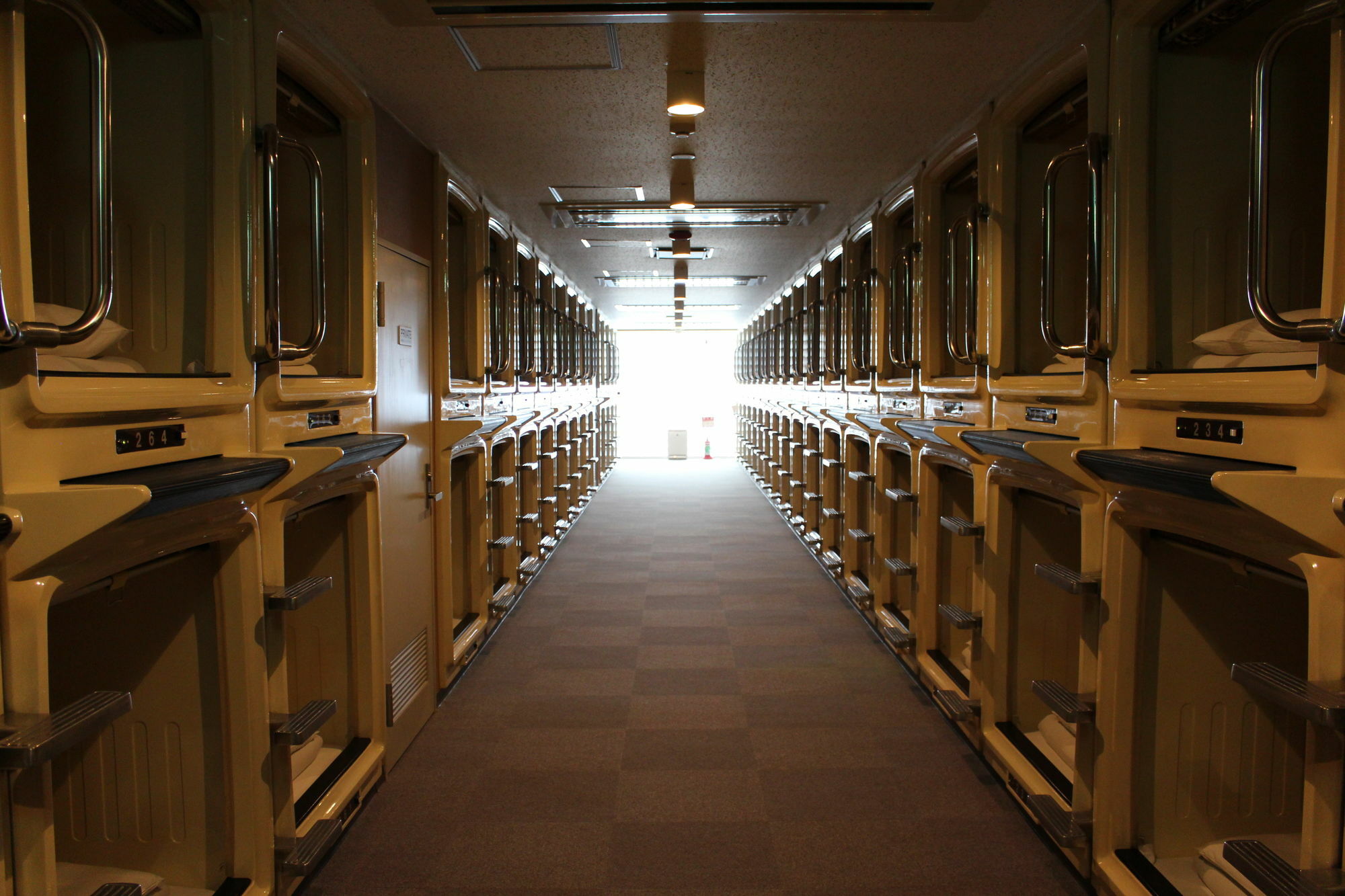 Sauna & Capsule Hotel Hokuo Tōkyō Extérieur photo